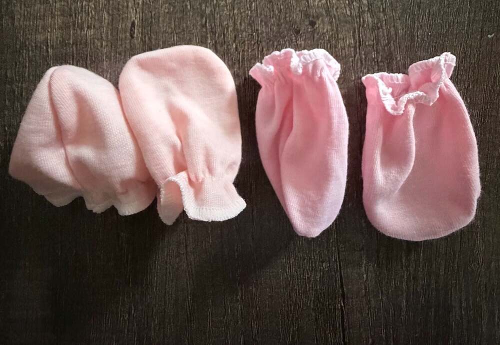 Two Pairs of Newborn Baby Girl No-Scratch Cotton Mittens